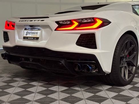 Used 2022 Chevrolet Corvette Stingray Convertible w/ 1LT RWD image 8