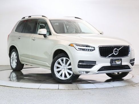 Used 2016 Volvo XC90 T6 Momentum w/ Momentum Plus Package image 1