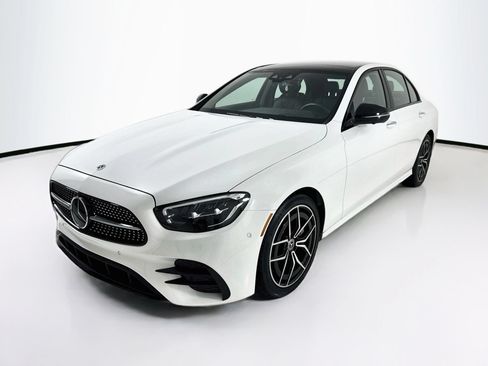 Used 2022 Mercedes-Benz E 350 Sedan image 3