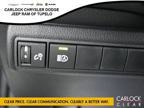 Used 2024 Toyota Camry SE image 17