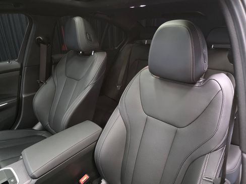 Used 2024 BMW M340i RWD image 19