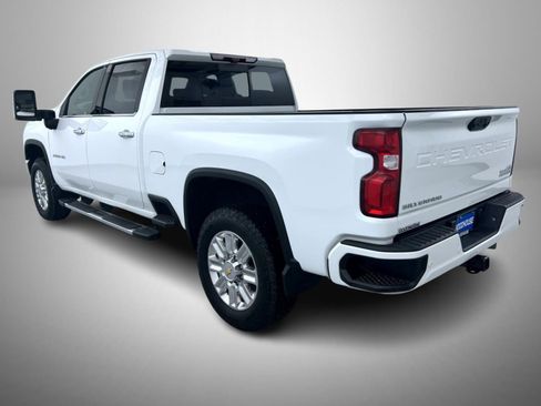 Used 2022 Chevrolet Silverado 2500 High Country w/ Technology Package image 7