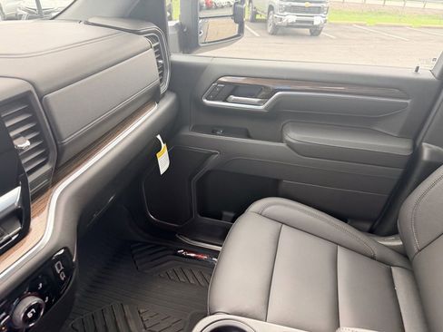 New 2026 Chevrolet Silverado 3500 LT w/ All Star Edition image 30