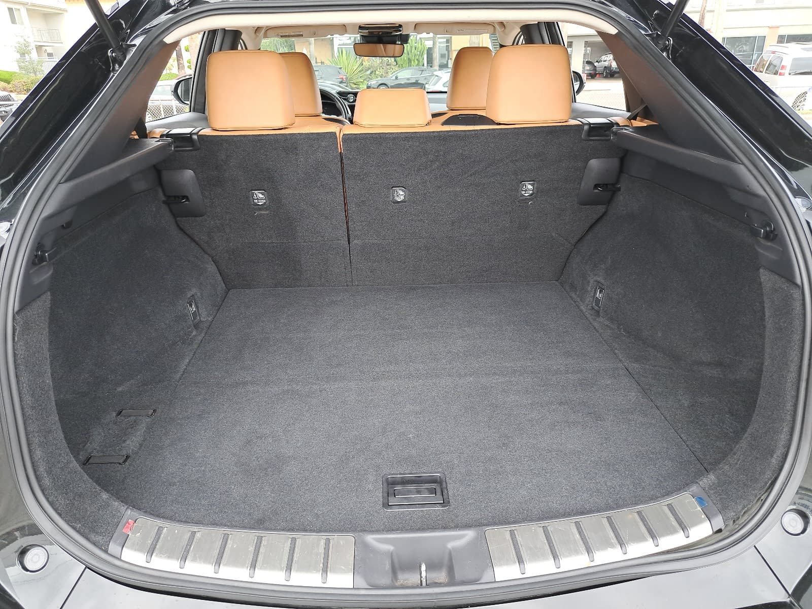Used 2025 Lexus RZ 300e FWD image 13