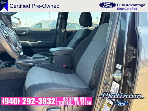 Used 2023 Toyota Tacoma TRD Sport w/ Technology Package AWD/4WD image 5