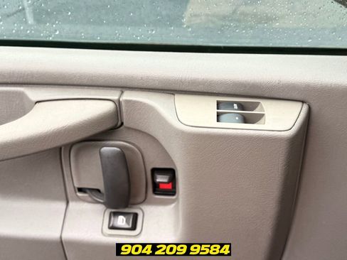 Used 2014 Chevrolet Express 1500 LS RWD image 11