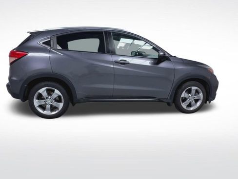 Used 2017 Honda HR-V EX-L image 9