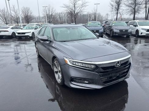 Used 2020 Honda Accord Touring image 4