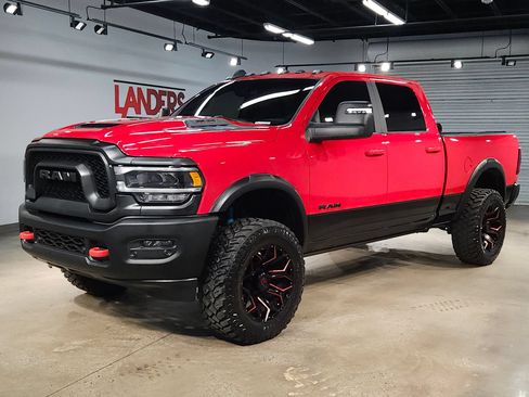 Used 2024 RAM 2500 Rebel AWD/4WD image 3