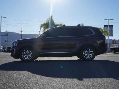 Used 2020 Kia Telluride EX image 4