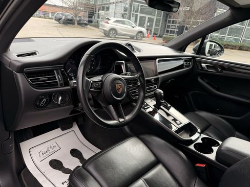 Used 2022 Porsche Macan AWD/4WD image 46