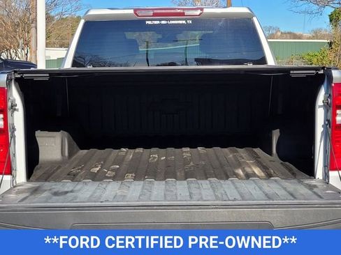 Used 2022 Chevrolet Silverado 1500 LT w/ Protection Package image 9