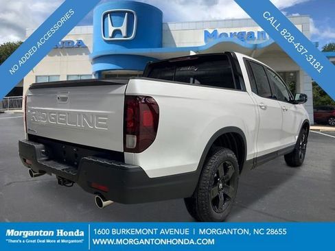New 2026 Honda Ridgeline Black Edition image 6