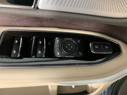 Used 2023 Lincoln Navigator Reserve image 19