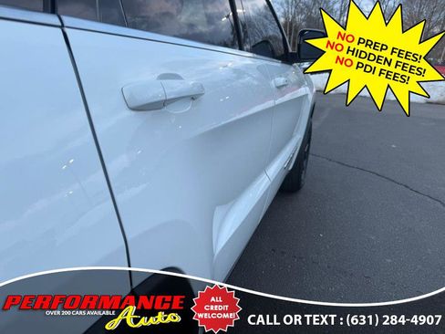 Used 2019 Jeep Grand Cherokee Laredo image 18