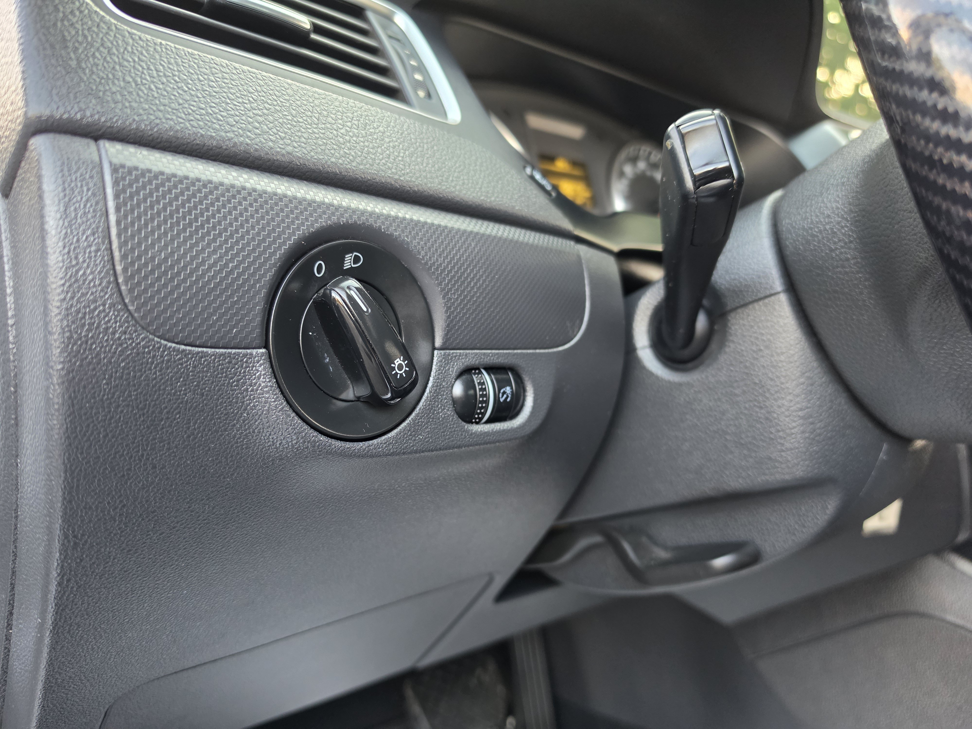 Used 2014 Volkswagen Jetta SE FWD image 39