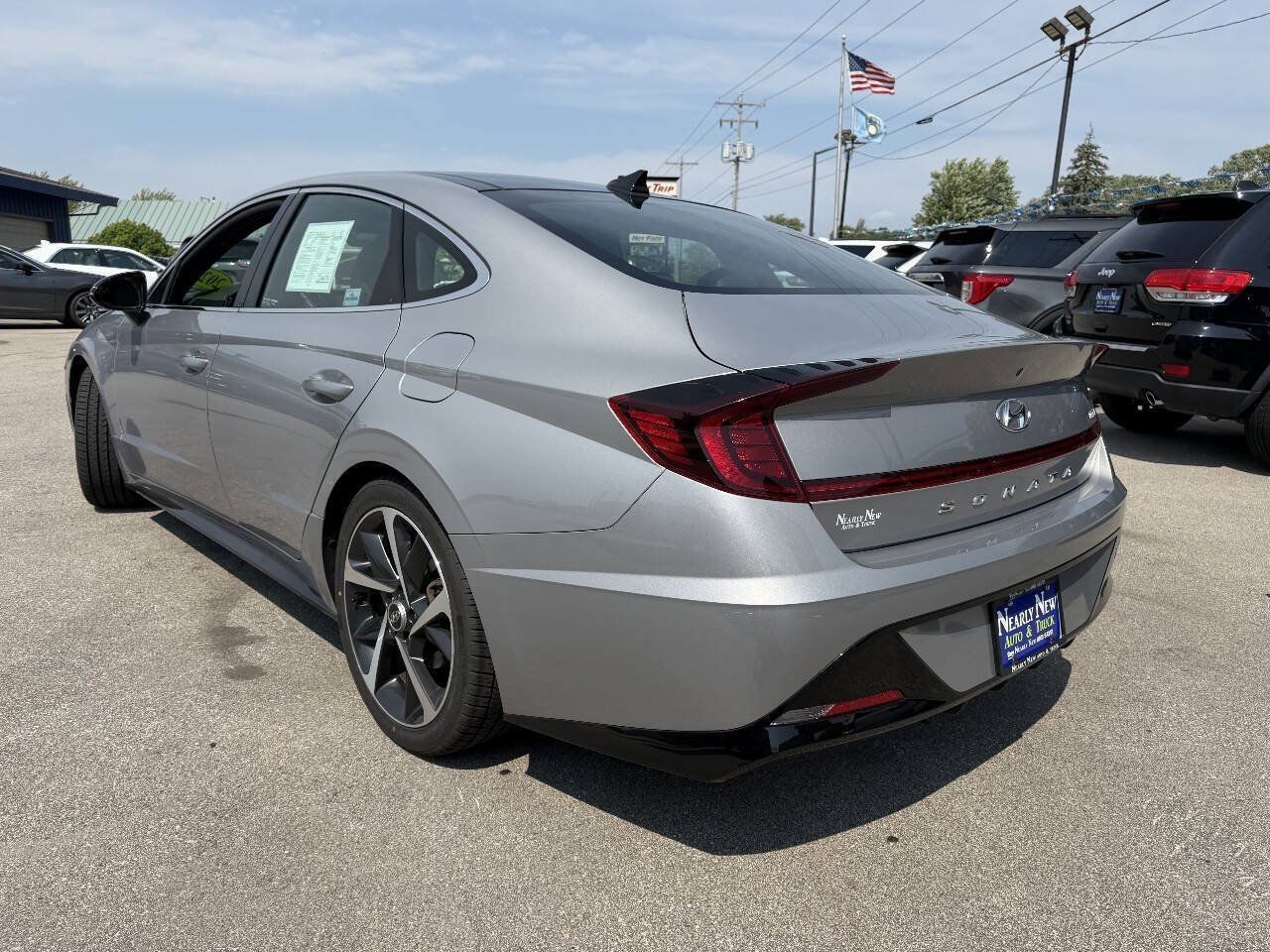 Used 2023 Hyundai Sonata SEL Plus FWD image 4