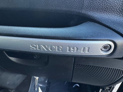 Used 2015 Jeep Wrangler Unlimited Sahara w/ Dual Top Group image 28