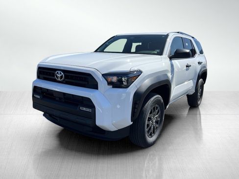 New 2025 Toyota 4Runner SR5 AWD/4WD image 3