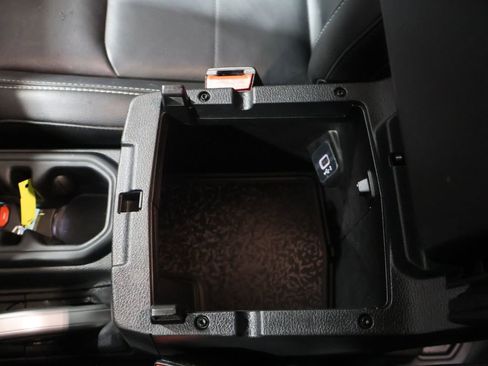 Used 2022 Jeep Wrangler Unlimited Sahara 4xe w/ Cold Weather Group image 30