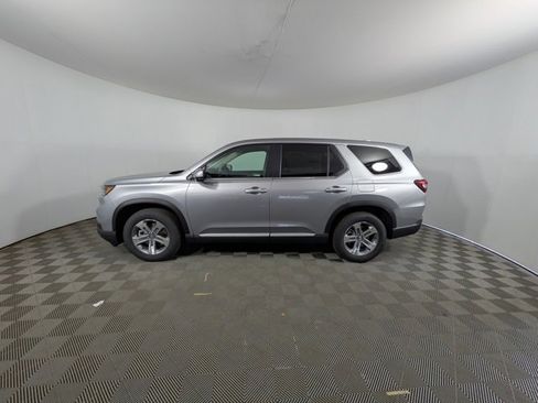 New 2025 Honda Pilot EX-L image 24