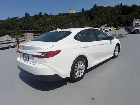 Used 2025 Toyota Camry LE FWD image 3