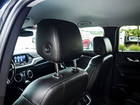 Used 2020 Chevrolet Blazer LT FWD image 28