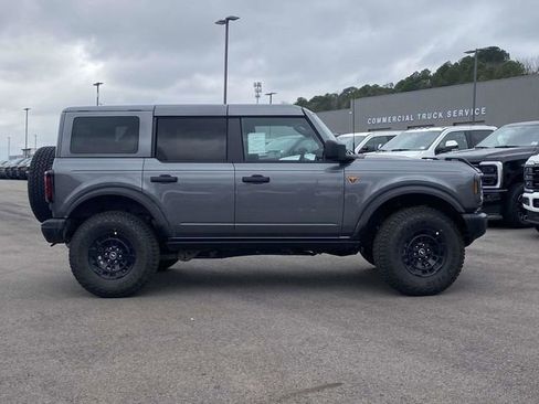 New 2026 Ford Bronco Badlands AWD/4WD image 2