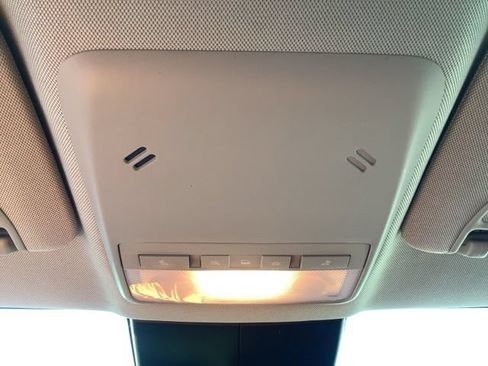 Used 2016 Buick Encore FWD image 32