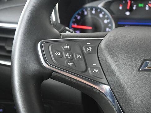 Used 2024 Chevrolet Equinox LT AWD/4WD image 34