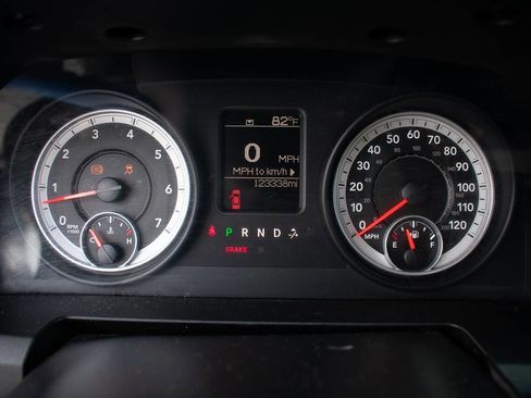 Used 2013 RAM 1500 Express image 20