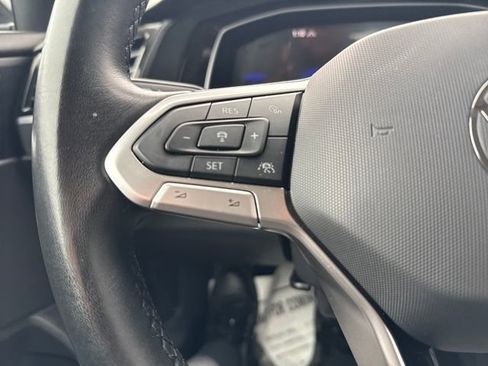 Certified 2024 Volkswagen Jetta SE image 20