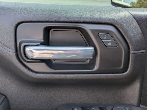 Used 2021 GMC Sierra 1500 Elevation AWD/4WD image 13