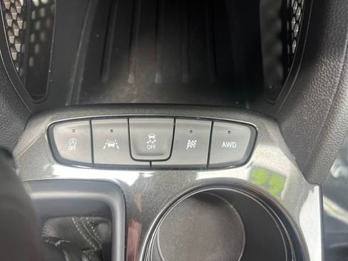 Certified 2022 Chevrolet TrailBlazer LT w/ Convenience Package image 25