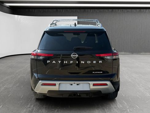 Used 2024 Nissan Pathfinder Platinum w/ Cargo Package FWD image 4