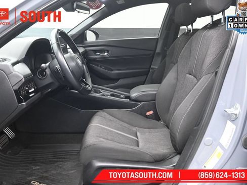 Used 2023 Honda Accord Sport image 9