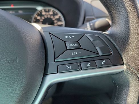 Used 2023 Nissan Altima 2.5 SV image 19