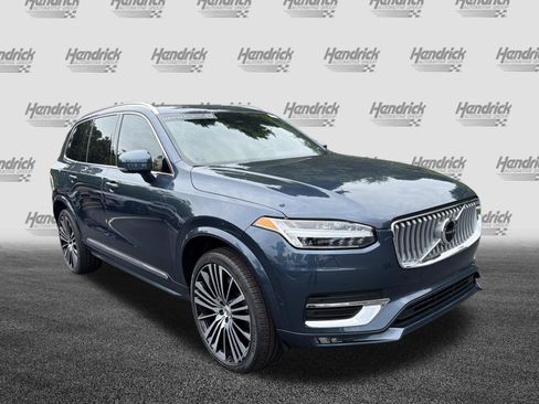 Certified 2023 Volvo XC90 B6 Ultimate w/ Protection Package Premier AWD/4WD image 2
