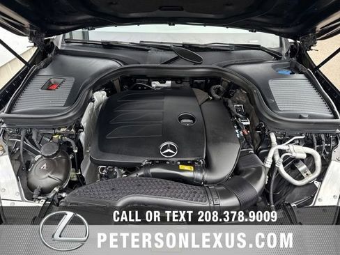 Used 2021 Mercedes-Benz GLC 300 4MATIC image 9