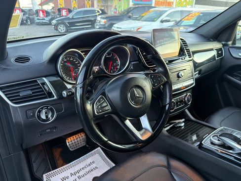 Used 2018 Mercedes-Benz GLE 43 AMG 4MATIC image 13