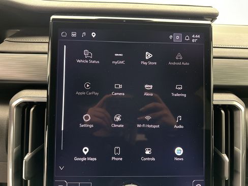 Certified 2025 GMC Acadia Elevation w/ Elevation Premium Package image 22