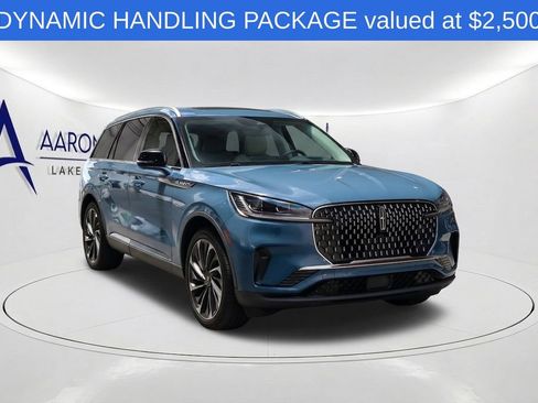 Used 2025 Lincoln Aviator Reserve w/ Equipment Group 201A AWD/4WD image 3