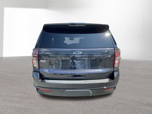 Used 2023 Chevrolet Tahoe Z71 w/ Luxury Package AWD/4WD image 4