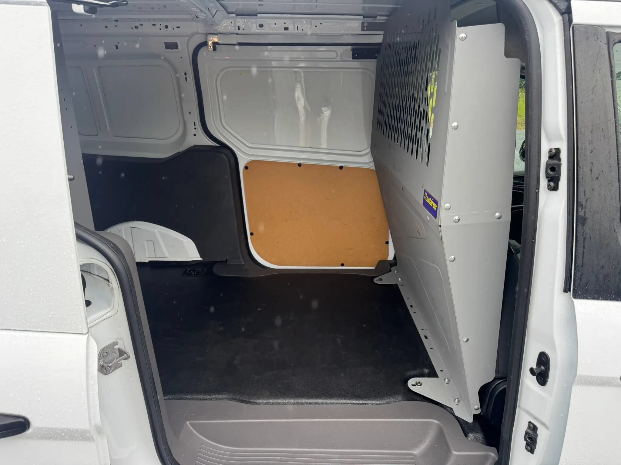 Used 2019 Ford Transit Connect XL FWD image 19