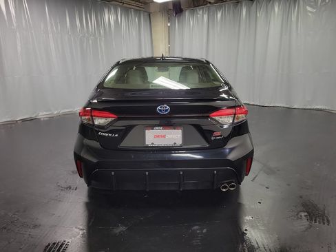 Used 2025 Toyota Corolla SE FWD image 7