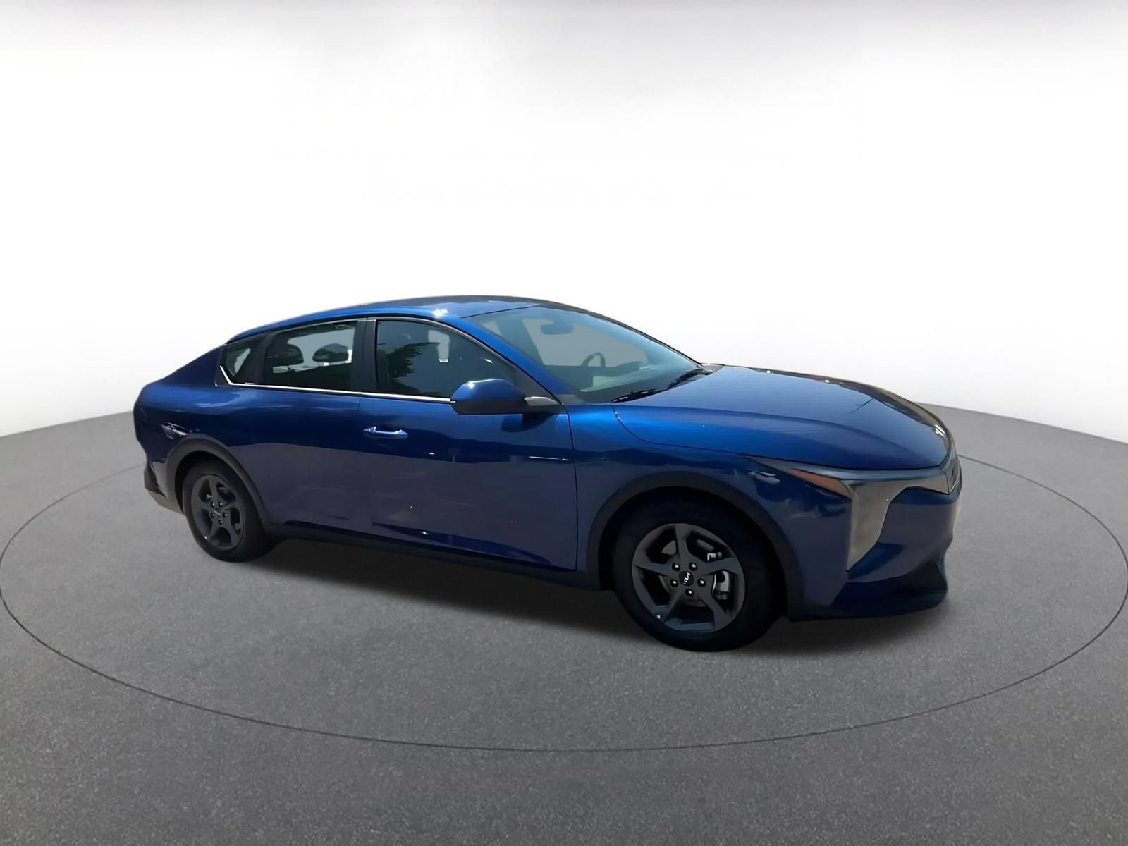 Used 2026 Kia K4 FWD image 2