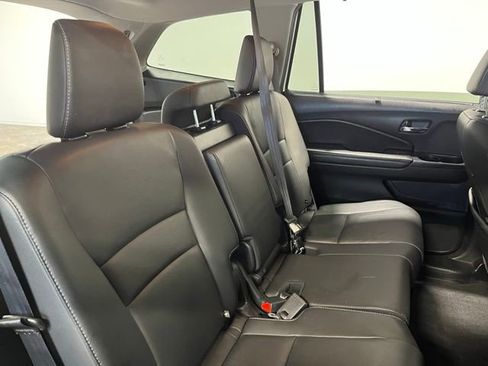 Used 2022 Honda Pilot Special Edition image 13