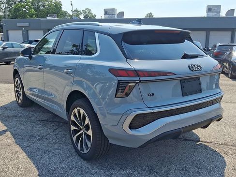 New 2026 Audi Q3 quattro 2.0T AWD/4WD image 3