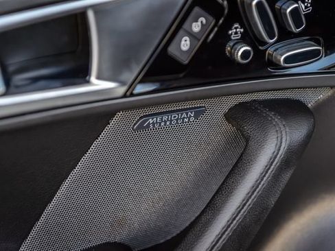 Used 2016 Jaguar F-TYPE Convertible RWD image 49