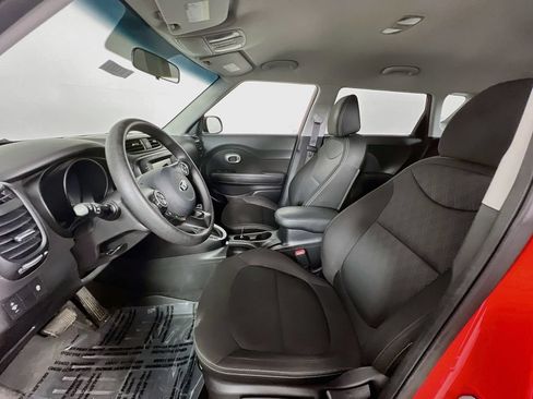 Used 2019 Kia Soul w/ Convenience Package FWD image 19